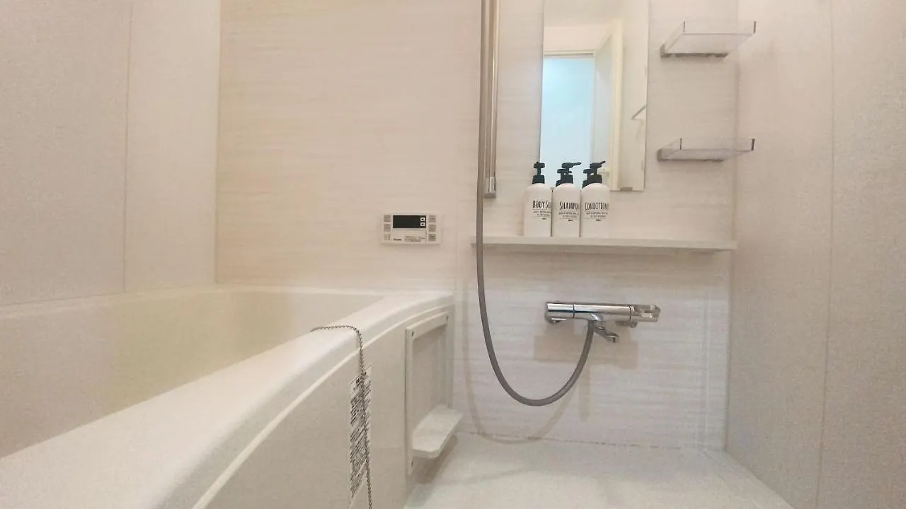 Chic And Contemporary Trendy Bnb In The Heart Of The City Dyoyy Tokyo Apartment